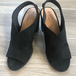 Black Block Heel Open Toe Shoes